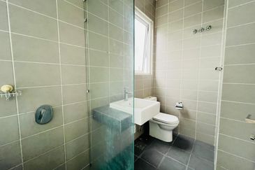 Clover Garden Residences