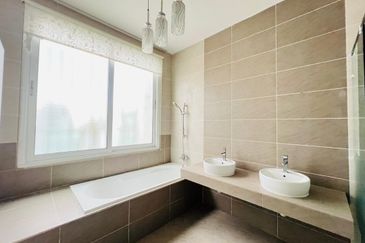 Clover Garden Residences