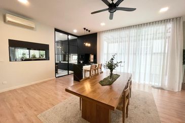 Jacaranda Garden Residence