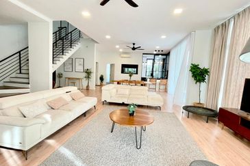 Jacaranda Garden Residence