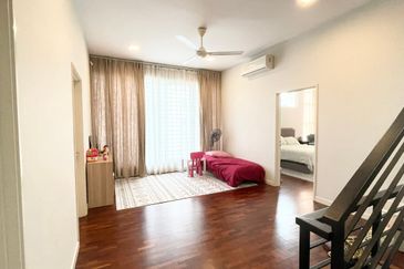 Jacaranda Garden Residence