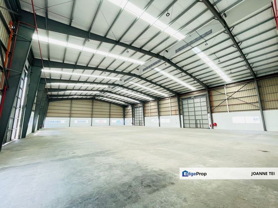 Newly Completed Premium Semi Detached Factory/ Warehouse @ Serenia City, Dengkil Sepang Industrial Park for Rent!!, Selangor, Sepang