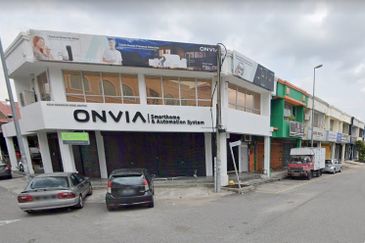 Prime Location 1.5storey Shoplot @ Bandar Puteri Puchong for Rent!!