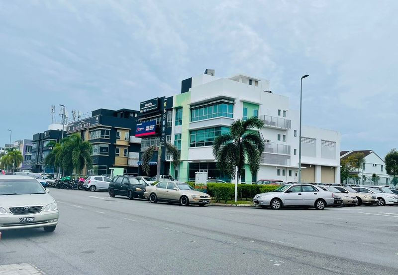 Premium Location Freehold 3storey Semi-Detached Factory @ Cyberjaya Industrial Park for Sale!!