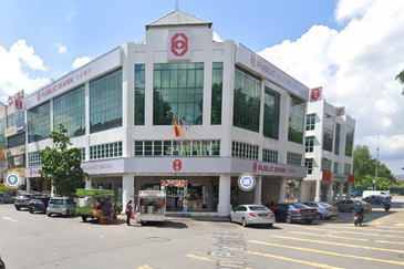 Premium Location Corner Shop @ Bandar Puteri Puchong for Rent!!