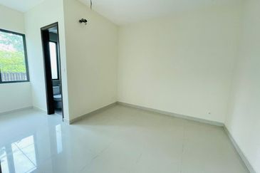 Legian, Charms Of Nusantara @ Setia Eco Glades 