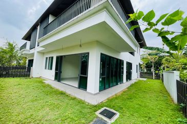 Legian, Charms Of Nusantara @ Setia Eco Glades 