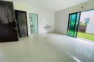 Legian, Charms Of Nusantara @ Setia Eco Glades 