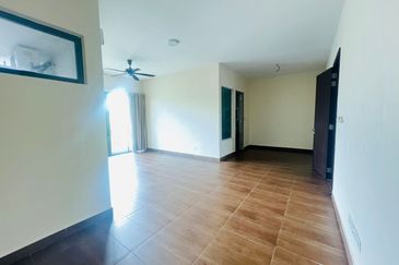 Charms of Nusantara, Setia Eco Glades