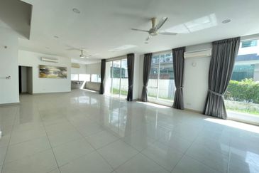 Jacaranda Garden Residence