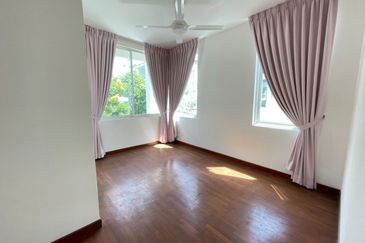 Jacaranda Garden Residence