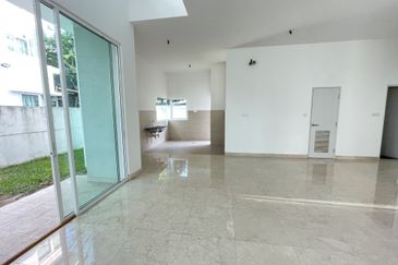 Jacaranda Garden Residence