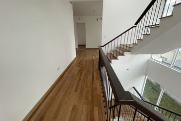 Jacaranda Garden Residence