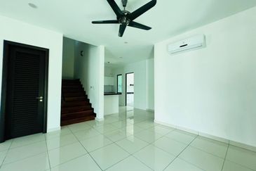 Lepironia Gardens, Setia Eco Glades