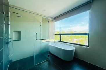 Lepironia Gardens, Setia Eco Glades