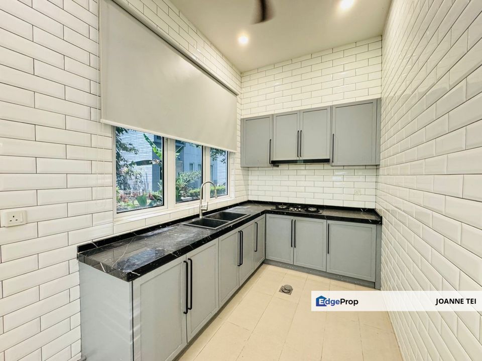 Lakefront Villa, Selangor, Cyberjaya