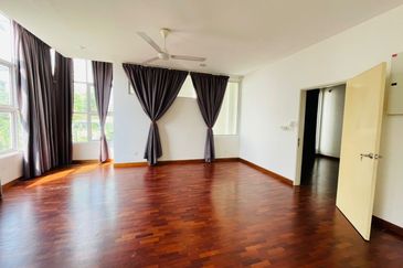 Jacaranda Garden Residence