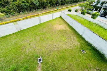 Clover Garden Residences