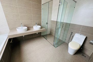 Clover Garden Residences