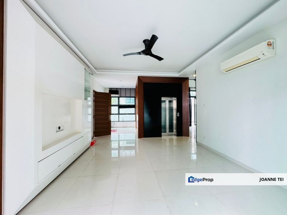 3 STOREY BUNGALOW @ ASTONIA II, SEJATI RESIDENCES CYBERJAYA FOR SALE, Selangor, Cyberjaya