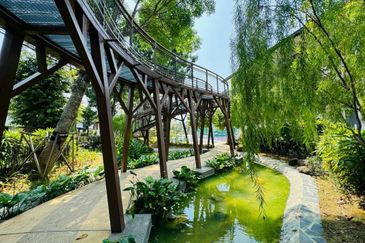 Isle of Botanica, Setia Eco Glades