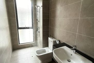 Isle of Botanica, Setia Eco Glades