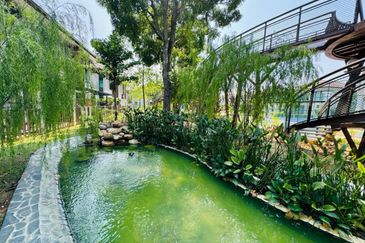 Isle of Botanica, Setia Eco Glades