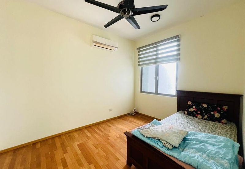 Symphony Hills Schubert