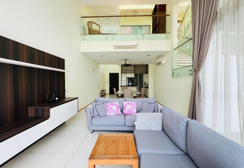 Symphony Hills Schubert