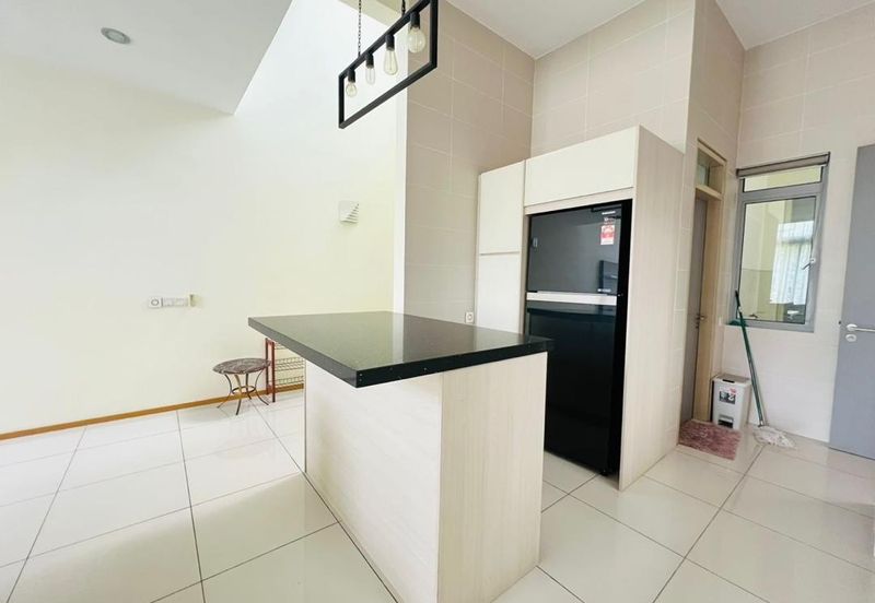 Symphony Hills Schubert