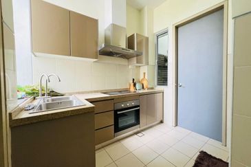 Symphony Hills Schubert