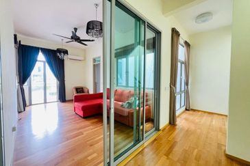 Symphony Hills Schubert