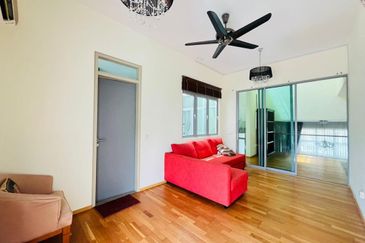 Symphony Hills Schubert