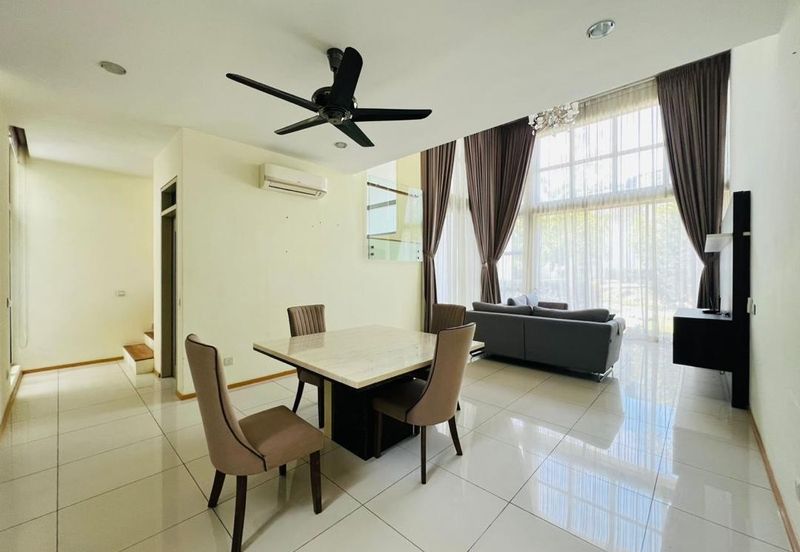 Symphony Hills Schubert