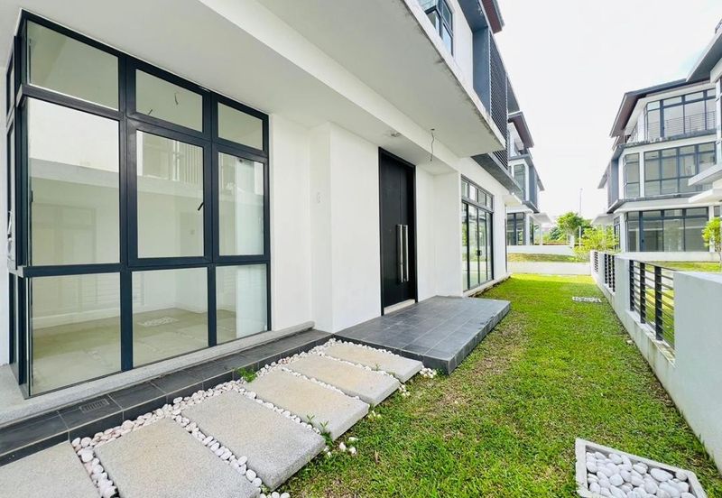 Senna Residence Presint 12