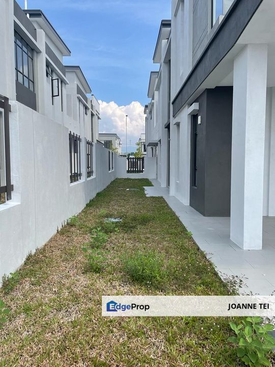 Frossa @ Setia EcoHill 2, Selangor, Beranang