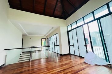 Charms of Nusantara, Setia Eco Glades