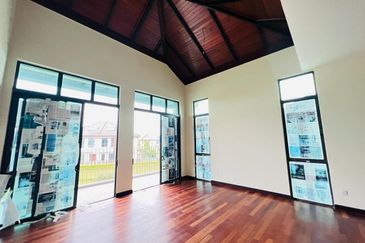 Charms of Nusantara, Setia Eco Glades