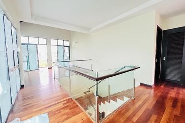 Charms of Nusantara, Setia Eco Glades