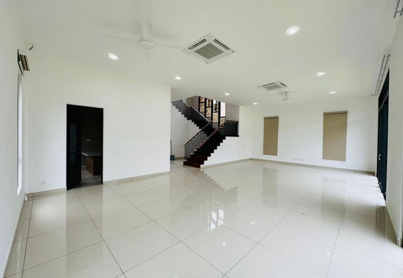 Jacaranda Garden Residence