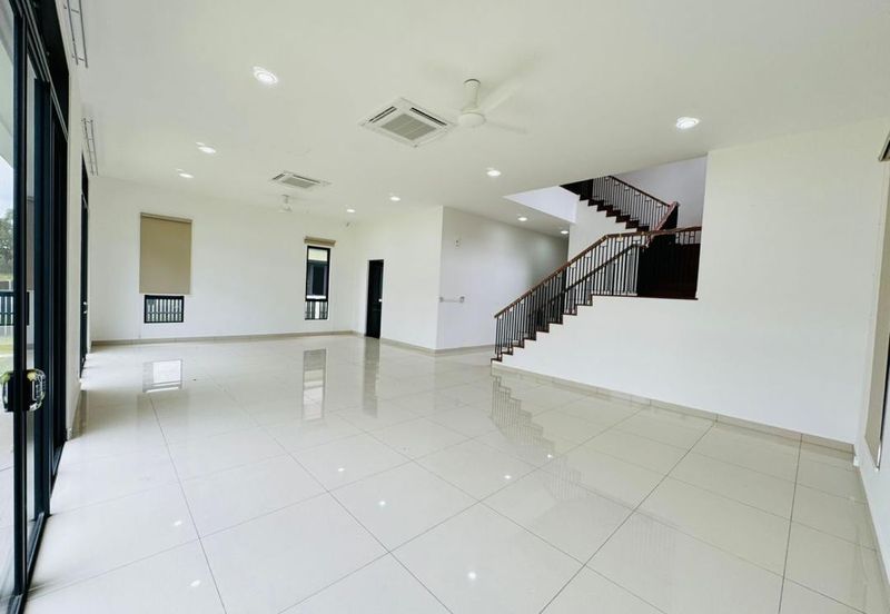 Jacaranda Garden Residence