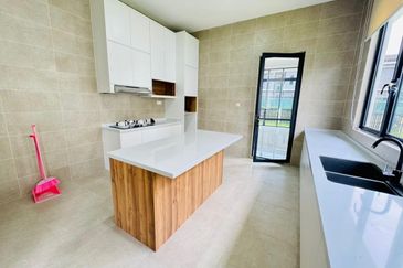 Jacaranda Garden Residence