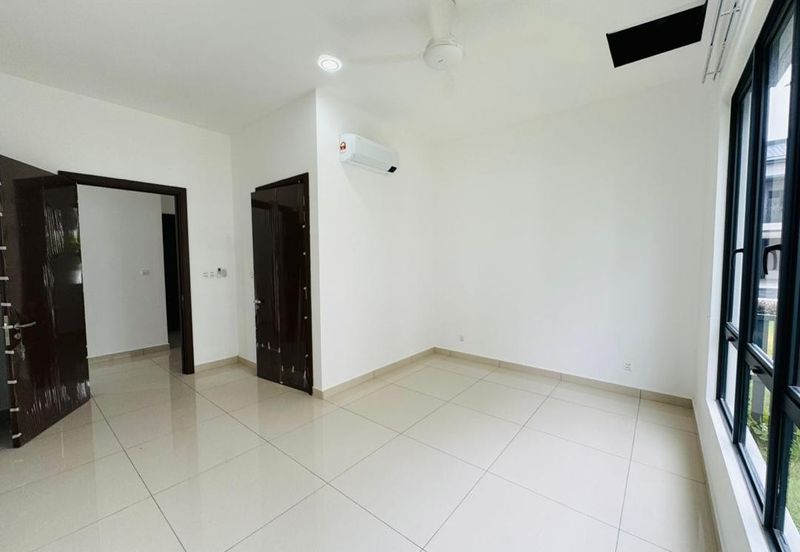 Jacaranda Garden Residence