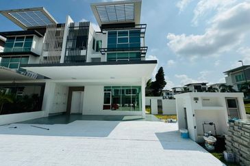 Jacaranda Garden Residence