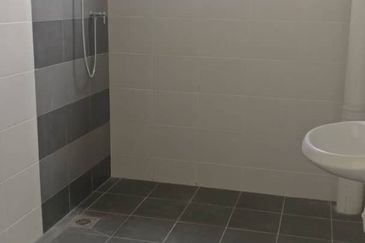 The H2O, Jelutong, Penang