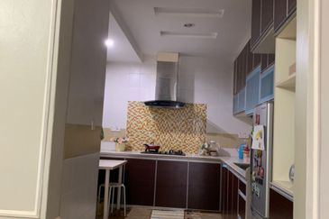 D'Piazza Condominium