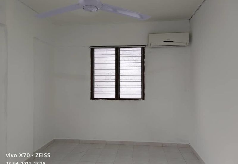 Aman Putra Apartment