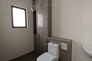 Double Storey (Intermediate) Type T2 - Artoca Dena