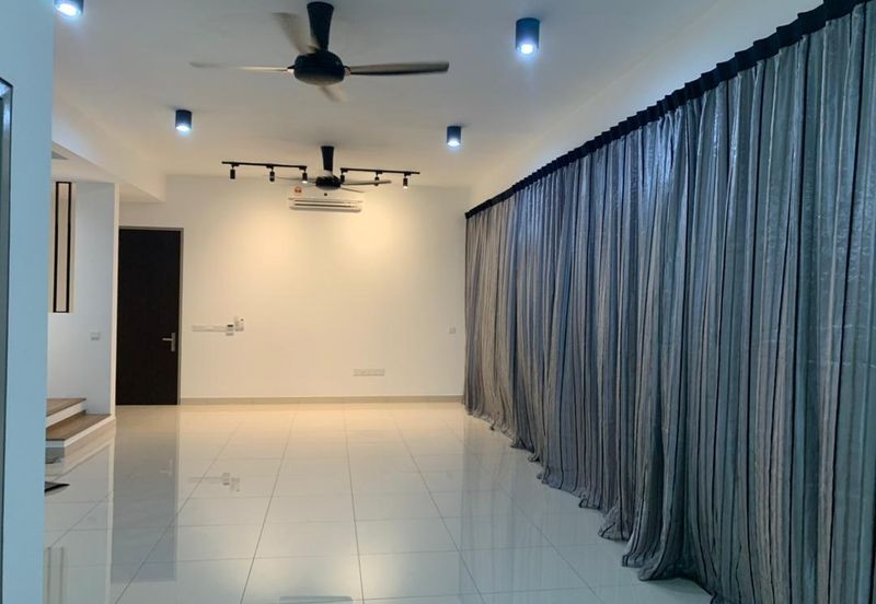 Elmina Green One @ City of Elmina