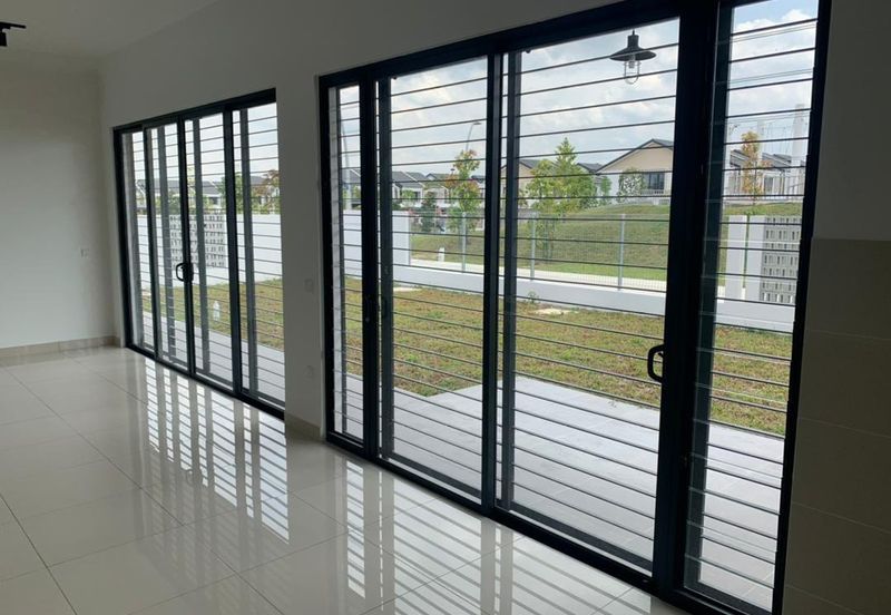 Elmina Green One @ City of Elmina